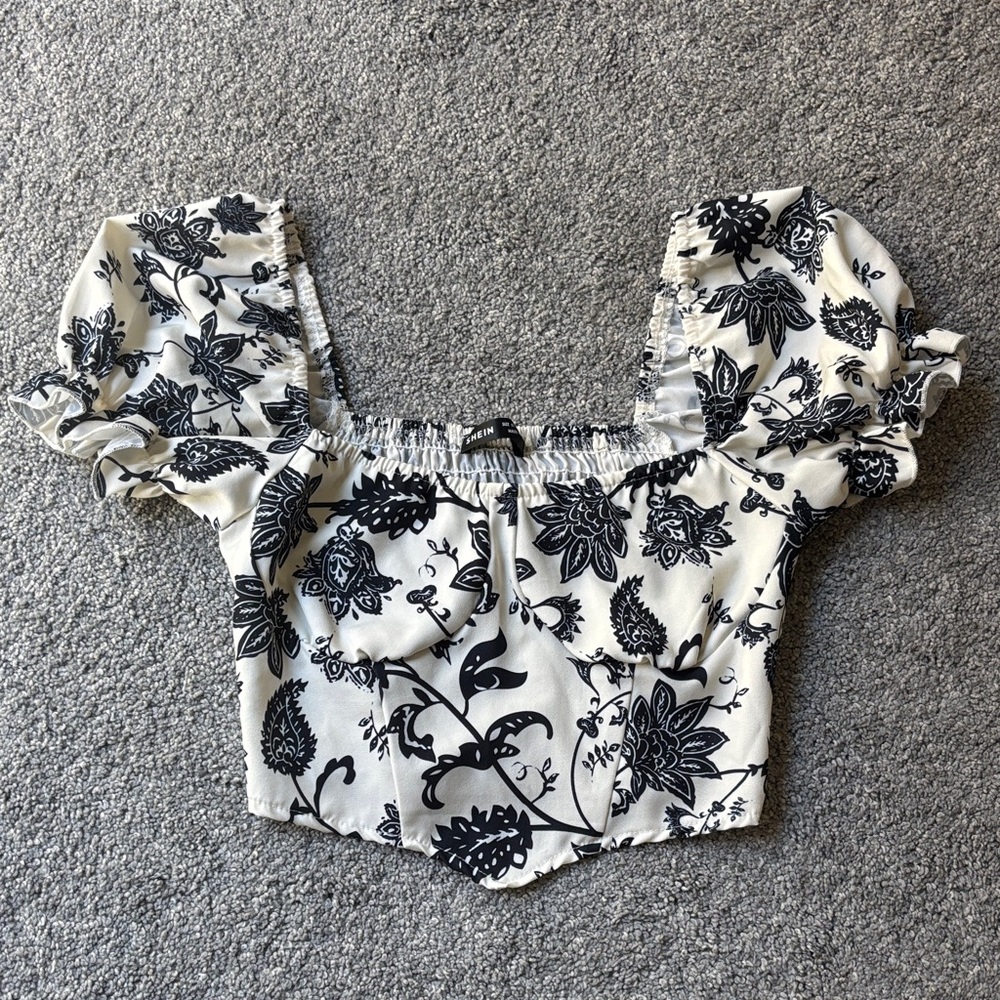 SHEIN Blouse - Picture 1 of 6